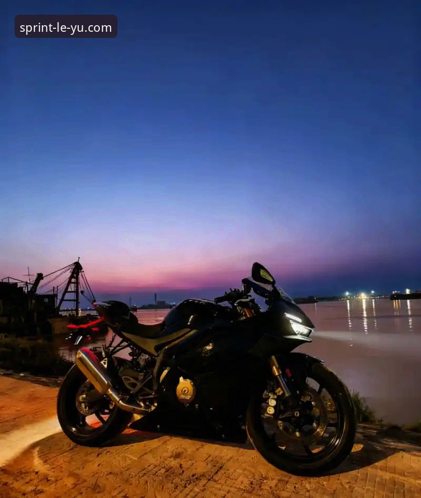 乐鱼体育沉浸赛场常见问题 资深车迷分享:在乐鱼体育沉浸式观赛,见证张雪机车车队匈牙利站的惊天逆袭
